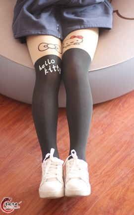 誉铭传媒(中学生棉袜套图)《八十八》_丽丝库