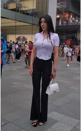 精选街拍视频 牛男街拍作品 - 街上的养眼身材 part3#2[2160X3840][41秒]_丽丝库