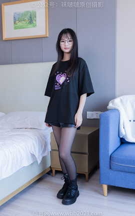 袜啵啵BoBoSocks NO.406 甜甜圈-马丁靴、黑丝_丽丝库