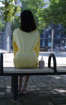 精选街拍作品 NO.1361 一始街拍作品 遛狗女孩 part4_丽丝库