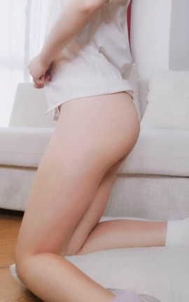 三寸萝莉-制服双马尾