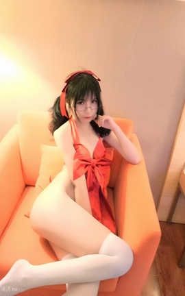 逐月Su-Pr时期投稿 怎么会有这么色气的内衣_丽丝库