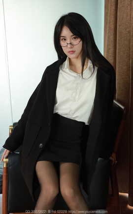 异思趣向IESS 2024.12.29 丝享家1936：小宝《黑色外套（下）》_丽丝库