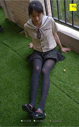异思趣向IESS美足写真 丝足便当187 《50D、JK和少女》若琪