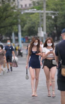 精选街拍作品 NO.1142 性感短裙美女_丽丝库