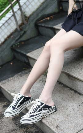 精选街拍作品 NO.0810 辉辉模拍作品 赵师妹的闪亮肉丝美腿 part2_丽丝库