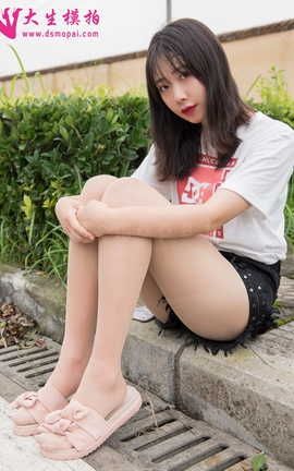 大生模拍 VOL.136 珠珠 压马路的肉丝腿_丽丝库
