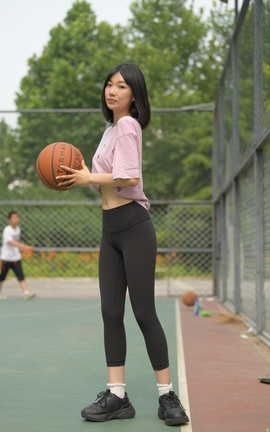 精选街拍作品 NO.1339 一始街拍作品 黑色瑜伽篮球课女孩 part3_丽丝库