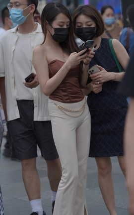 精选街拍作品 NO.1498 极品身材美女_丽丝库