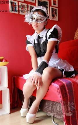 90东宫媚娘 淫荡肉色丝袜高跟女仆part1_丽丝库