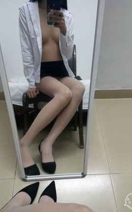 大三妹子青樱 职场诱惑_丽丝库