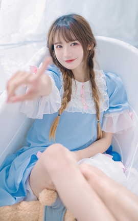 兔子Zzz不吃胡萝卜 - 纯白色可爱_丽丝库