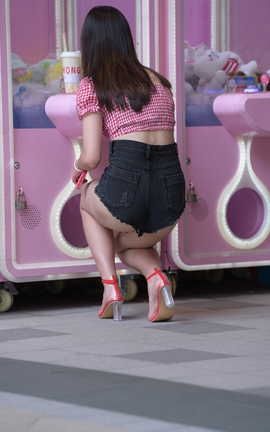 精选街拍作品 NO.0815 一始街拍作品 黑色热裤大长腿小姐姐 part5_丽丝库