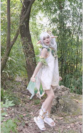 咬一口 万年萝莉纳西妲[2160X3840 1分14秒]_丽丝库