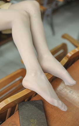 尤蜜丝 穿搭写真 NO.010_丽丝库