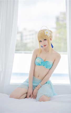 封疆疆-阿尔托莉雅潘德拉贡 泳装_丽丝库