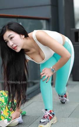 精选街拍作品 NO.0021 激凸紧身瑜伽裤丰满美女超高清图 part1_丽丝库