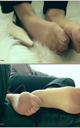 Feetweek 国外黑丝美足视频写真 FW_100[640X360][11分33秒]_丽丝库