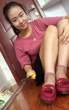 蕾蕾短丝套图-盛婕_丽丝库