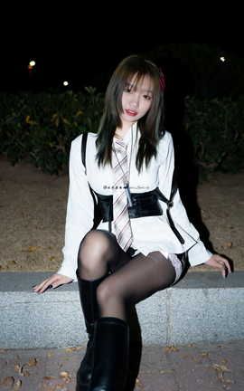 柒柒要乖哦 - 车内_丽丝库