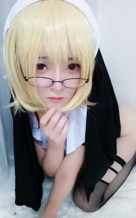 一小央泽-黑修女_丽丝库