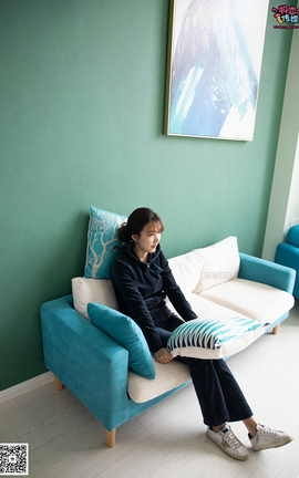 物恋传媒 No.074 晚晴 169身高与35码脚丫的神奇搭配_丽丝库