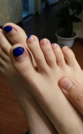 足控福利-微博上的那些美足小姐姐 131_丽丝库