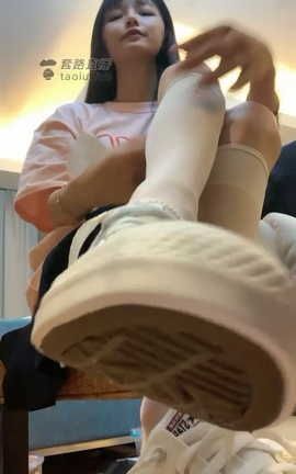 套路直播-阿月-白丝帆布鞋[720X1280][31分12秒]_丽丝库