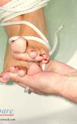 Feetweek 国外黑丝美足2003刊 0521_丽丝库