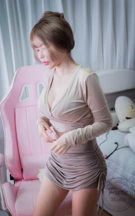 韩国写真PureMedia VOL.220 LOVEY Lovey Streamer_丽丝库