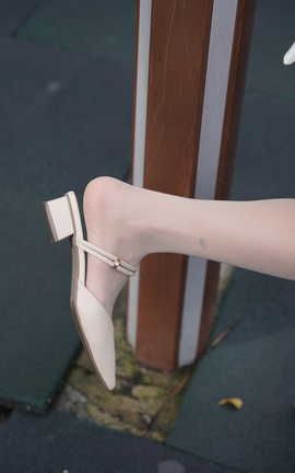 精选街拍作品 NO.1196 白裙裸丝小姐姐 part6_丽丝库