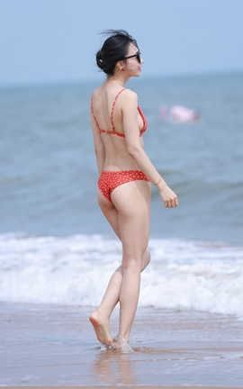 精选街拍作品 NO.0722 小默街拍作品 美女如此动人_丽丝库