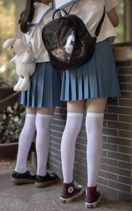 森萝财团 JKFUN-025 默陌&Aika 80D白丝过膝袜_丽丝库