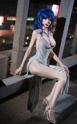 一米八的大梨子-圣路易斯_丽丝库