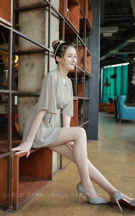 异思趣向IESS 丝享家 832：九妹《可甜可盐大长腿》_丽丝库