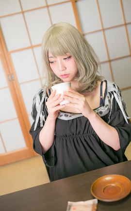 兔玩网二次元福利-一起喝醉_丽丝库