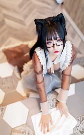 日奈娇-透明女仆_丽丝库