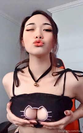 亚裔顶级颜值超漂亮大胸福利姬Meikoui合集 part2_丽丝库