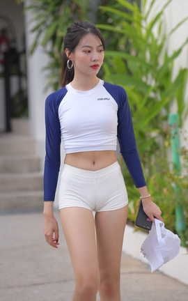 精选街拍作品 NO.0169 苏梅岛旅拍 Moyunia 蓝白 01_丽丝库