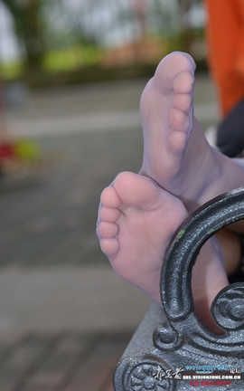 ecolog美足极品-美丽的灰丝玉足_丽丝库