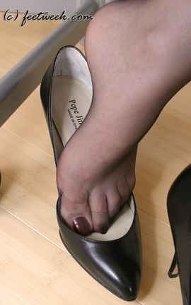 Feetweek 国外黑丝美足2005刊 0118_丽丝库