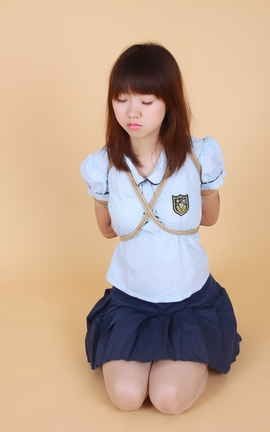 神艺缘-官方原版捆绑套图 Vol.086和玉_丽丝库