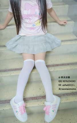 桃小沫沫(沐沐睡不着)-学校露出