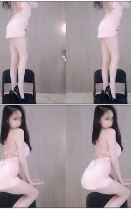 虎牙 暖暖(周童潼)-直播 魔法书福利 V051[1920X1080][3分11秒]_丽丝库