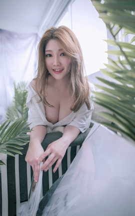 JVID - 百货D-cup的巨乳妹妹柜姐的报恩_丽丝库