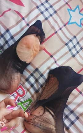 兜兜飞-手撕黑丝_丽丝库