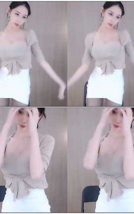 虎牙 暖暖(周童潼)-直播 魔法书福利 V119[1920X1080][3分16秒]_丽丝库