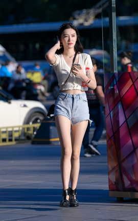 精选街拍作品 NO.0736 魂魂街拍作品 清爽洁白的美女_丽丝库