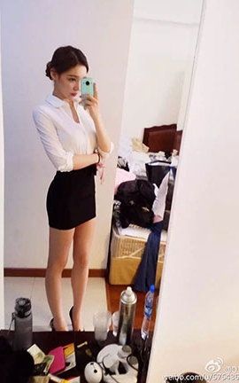 黑丝皮裤高颜值女神 D丁瑶Y图集_丽丝库