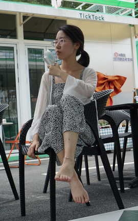 Pary摄影 NO.082 婷婷的37码二趾长美脚_丽丝库